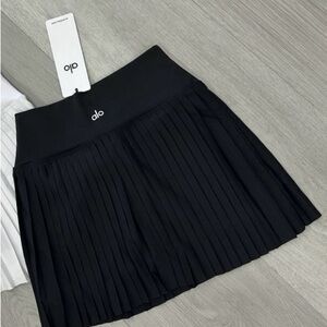 NWT ALO Yoga/Tennis Women's Black Pleated Skirt- Med